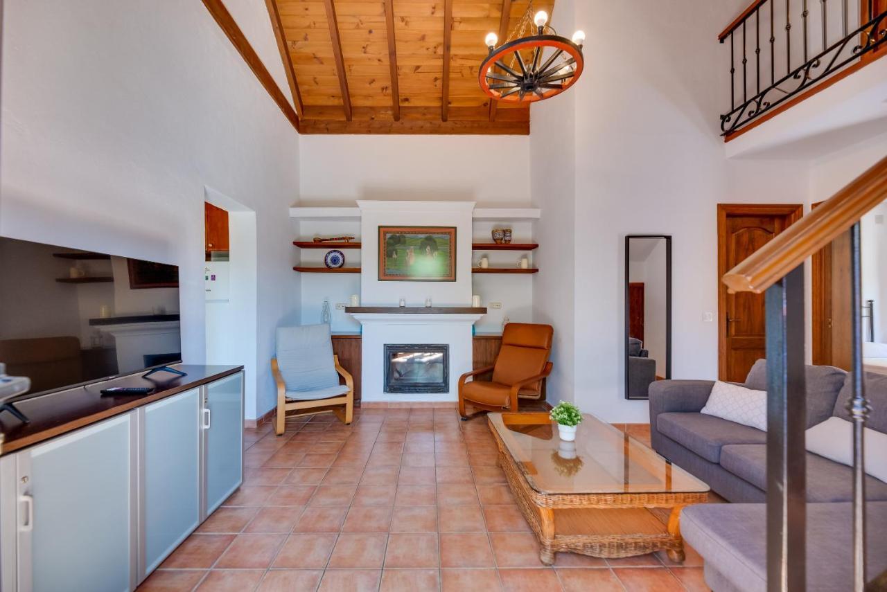 Casa Rural Entre Ojen Y Marbella Exteriör bild